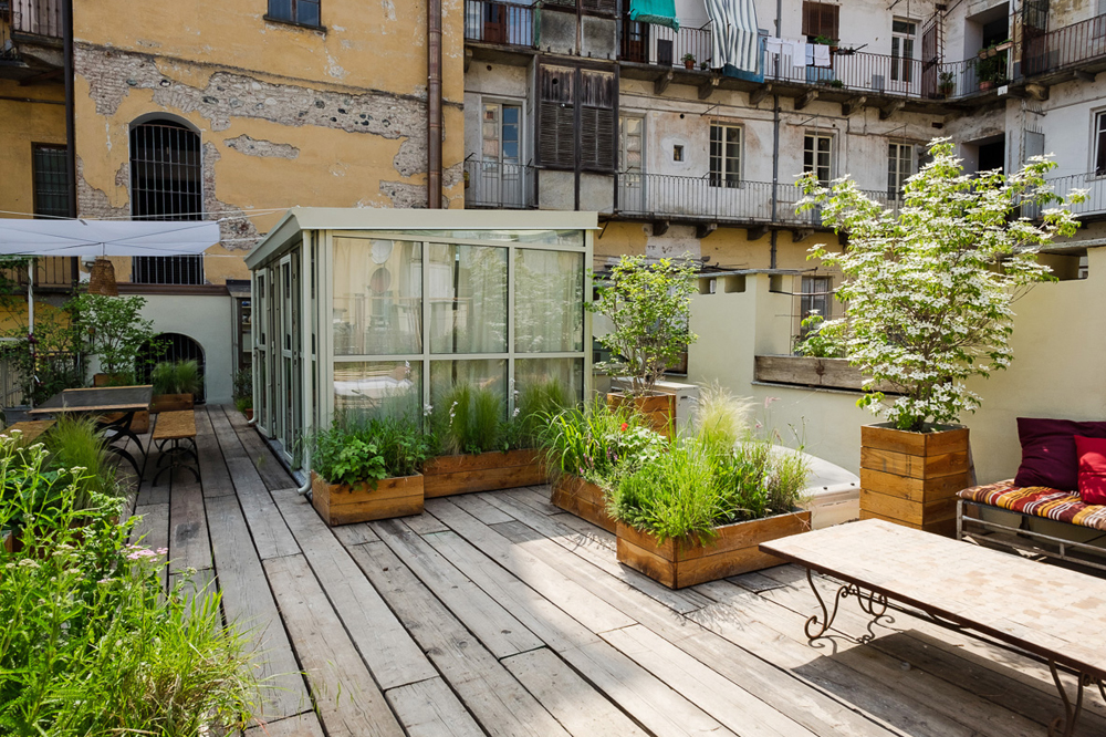 http://www.martacarraro.it/wp-content/uploads/2016/06/TERRAZZA-TORINO-CARRARO-05.jpg